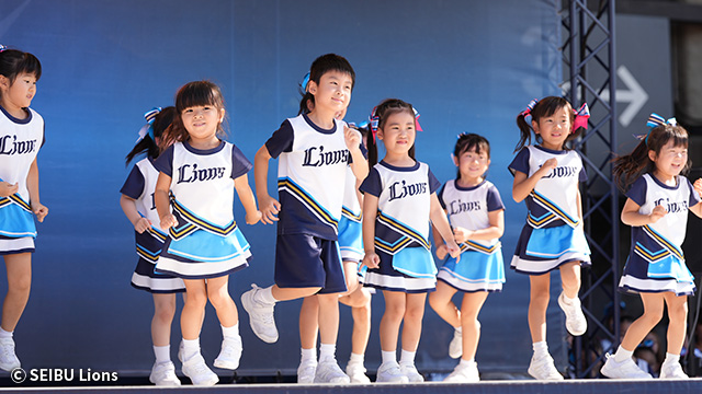 ステージ発表会の様子