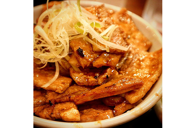豚園名物!豚丼