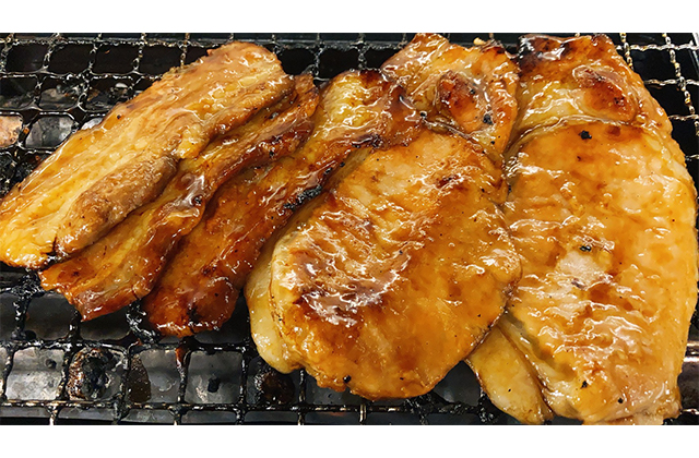 豚園名物 豚網焼き