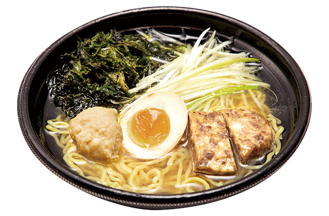 テールスープ仕込み 牛たんつくね入り塩ラーメン