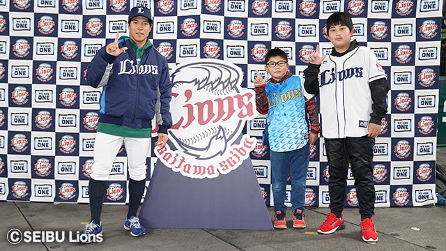選手写真撮影会の様子
