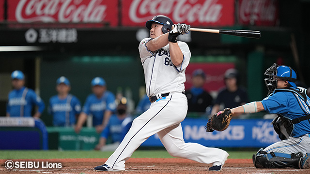 試合中の選手画像 / Images of players in the game