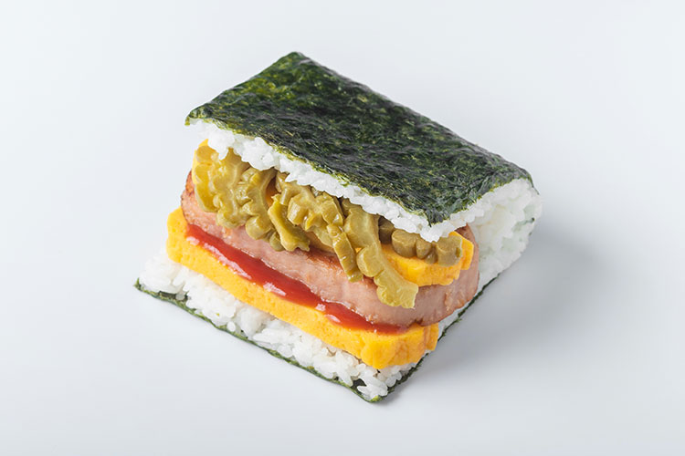 まけない飯 山川の厚切りスパム&ダブルエッグ