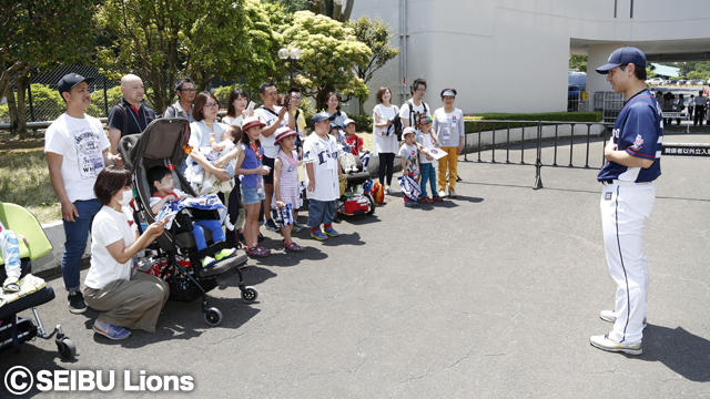 炭谷銀仁朗選手 2018シーズン社会貢献活動