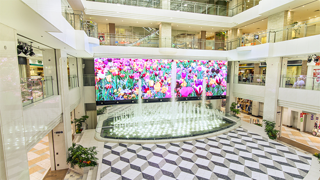 サンシャインシティ噴水広場