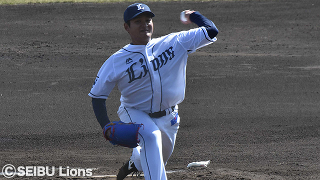 佐野投手はピンチを招きながらも無失点に抑えた