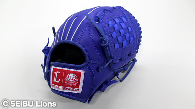 ライオンズオリジナルグラブ