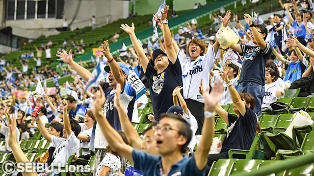 パブリックビューイングの様子