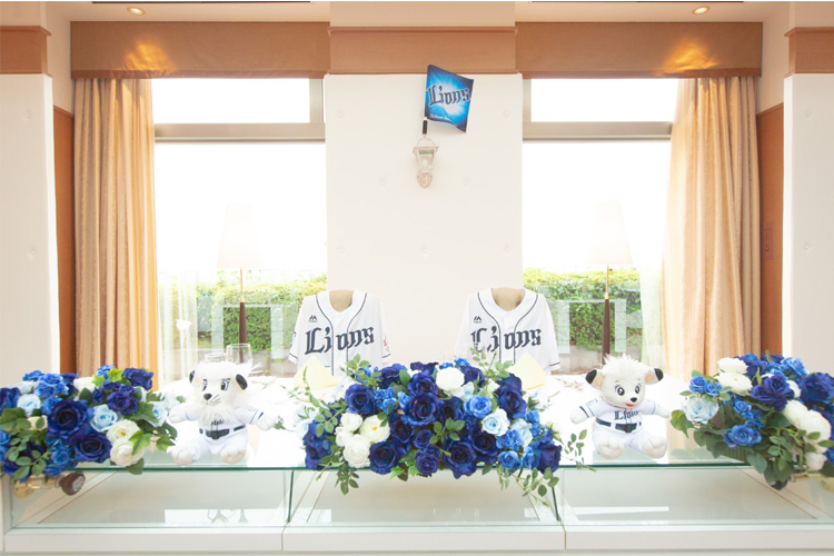 メインテーブル