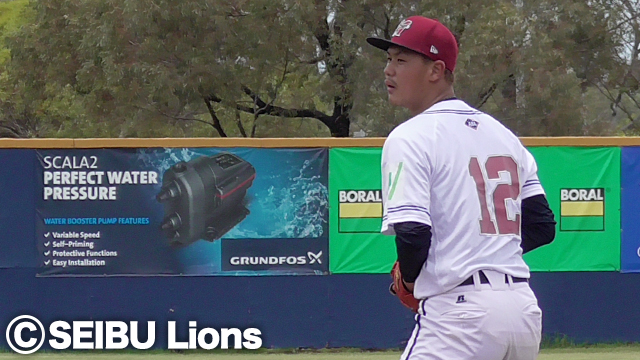 高橋光投手が粘投を見せる