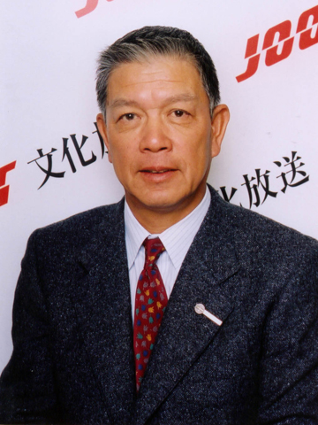 山崎裕之氏