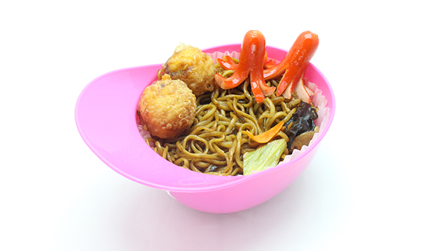 ピンクヘルメットたこ焼きそば