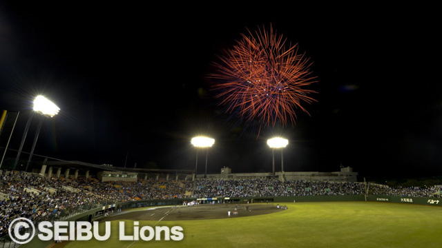 先日実施した花火打ち上げの様子