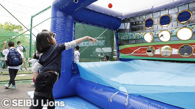 ふわふわミニピッチング