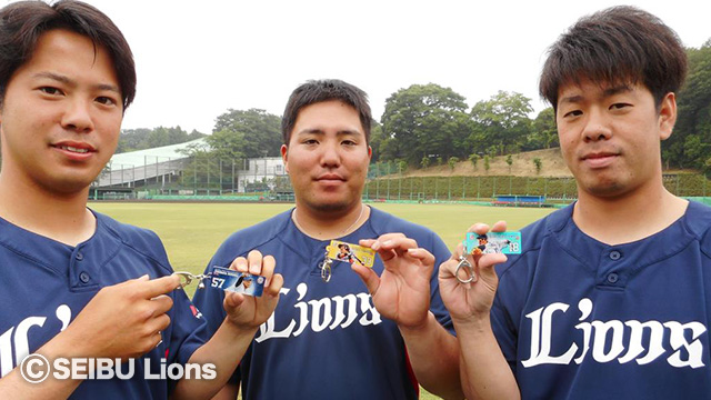 多和田投手、國場投手、山川選手画像2