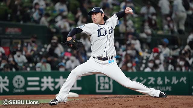武隈祥太投手プレー写真
