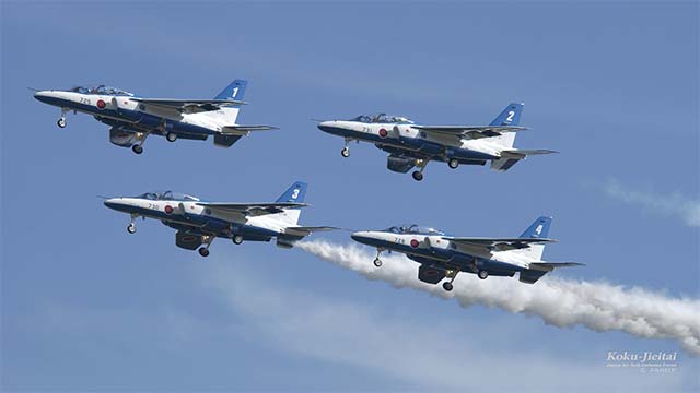 ブルーインパルス　2枚　ac 9月予約】プラッツ 1/72 航空自衛隊 T-2 ブルーインパルス 初回