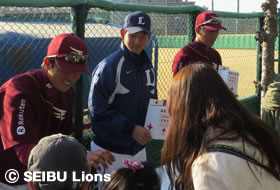 募金活動の様子