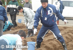 写真:阿部コーチも参加