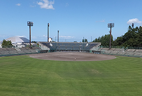 新発田市五十公野公園野球場