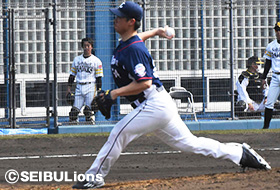 C.C.リー投手は2番手としてマウンドへ