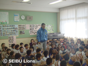 大きな拍手で迎えられました!